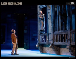 loco_balcones_escena_02