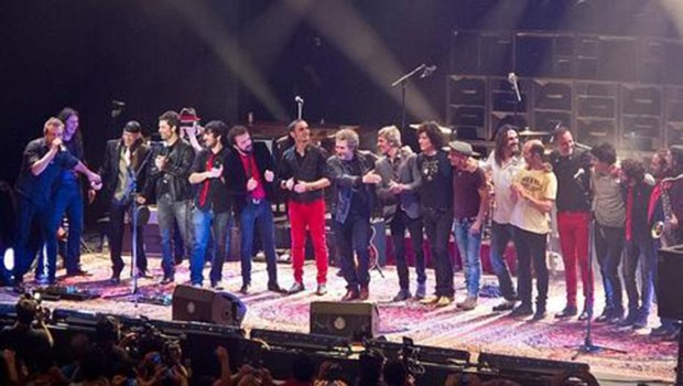 "Foto de Familia" (Foto: Youtube)