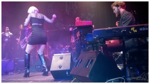 Aurora & The Betrayers en Joy Eslava  (Foto La Espuma de los días - Helena)