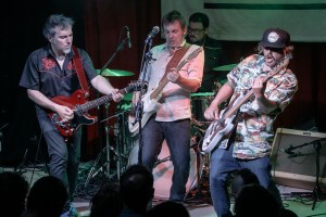 26858249253_40e4607362_z